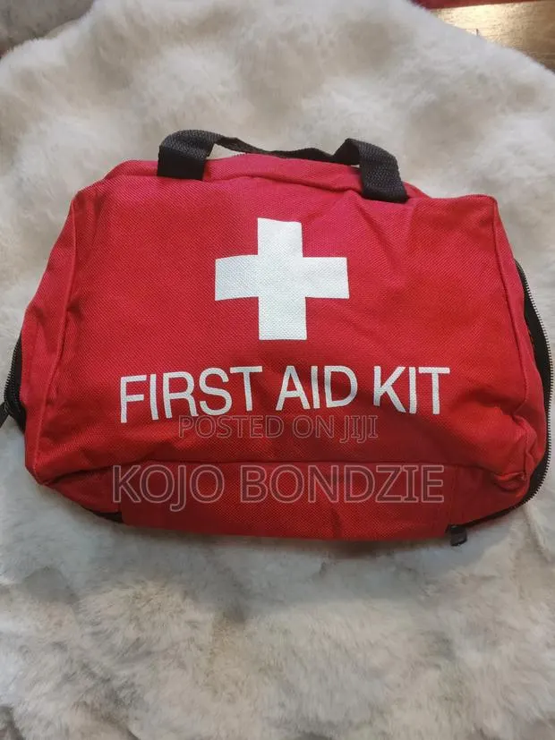 First Aid Kit for Vehicle · Photo 1