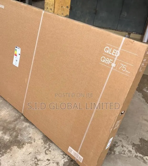 World Cup Promo Ultra-Slim Smart Samsung 75" Qled Q8f · Photo 1