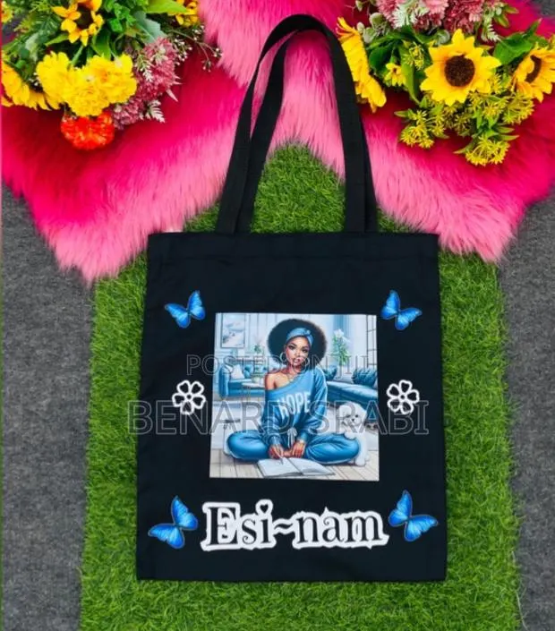 Customize Tote Bags · Photo 1