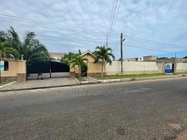 Furnished 4bdrm Apartment in Prisons for rent · Photo 1