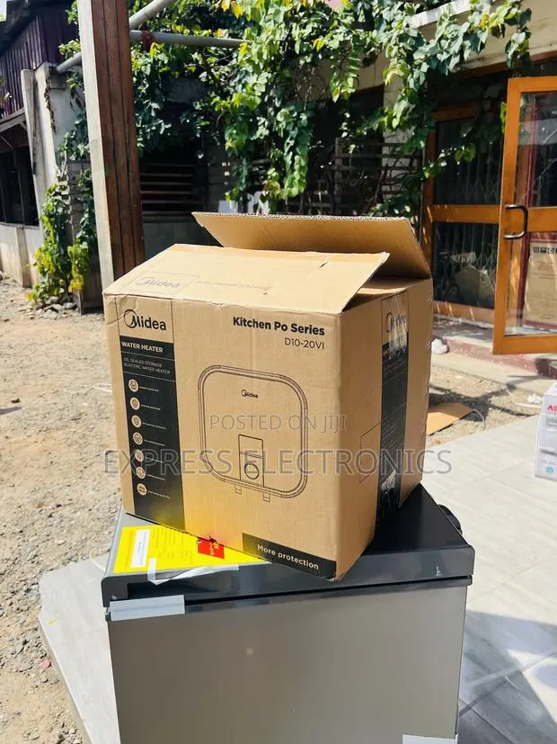 Shop the New White Water Heater 15l Midea White · Photo 1