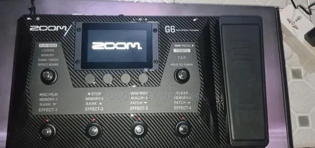 Slightly Used Zoom G6 Multi Effects Unit for Sale · Photo 1