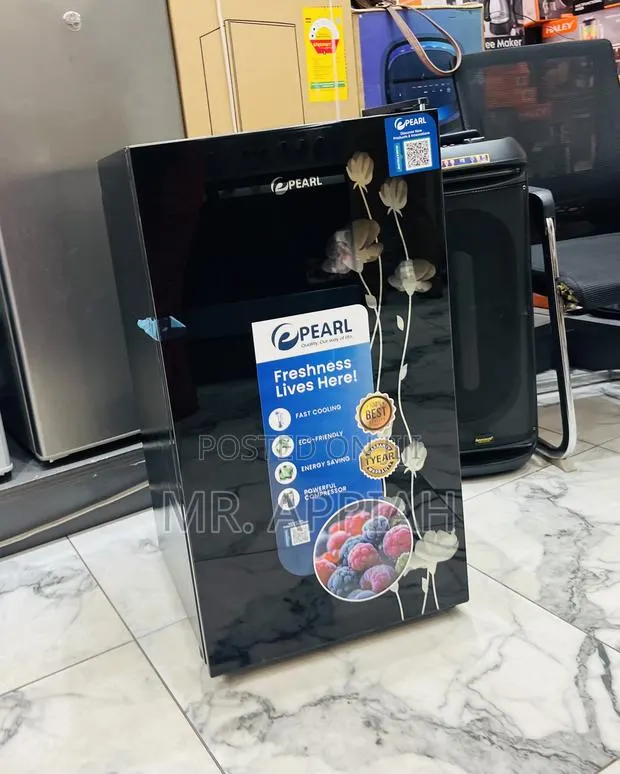 Premium Pearl Single Door Table Top Fridge(80l)Mirror · Photo 1
