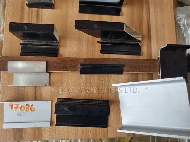 Aluminium Profile Handles · Photo 1