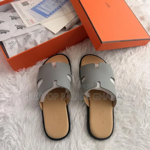 Hermes Men Slippers · Photo 1