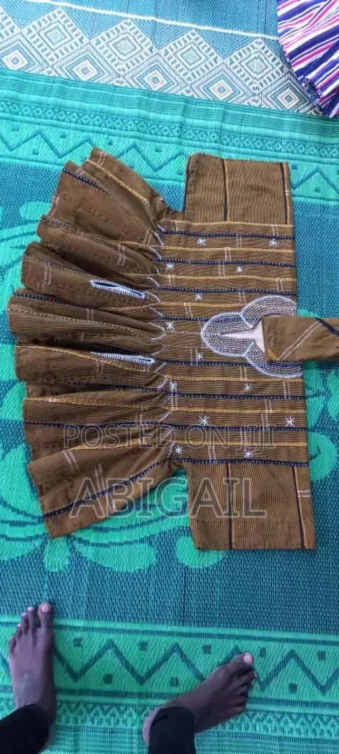 Northern Smocks for Kids, Ladies and Gentlemen · Photo 1