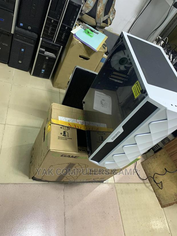 New Server Laptop 32GB AMD Ryzen HDD 2T · Photo 1