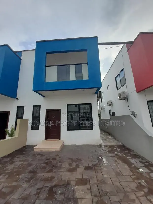 3bdrm Townhouse/Terrace in Tango Hills, Accra Metropolitan for sale · Photo 1