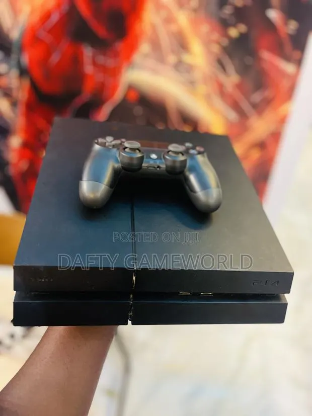 Ps4 Fat With Loaded Games · Photo 1