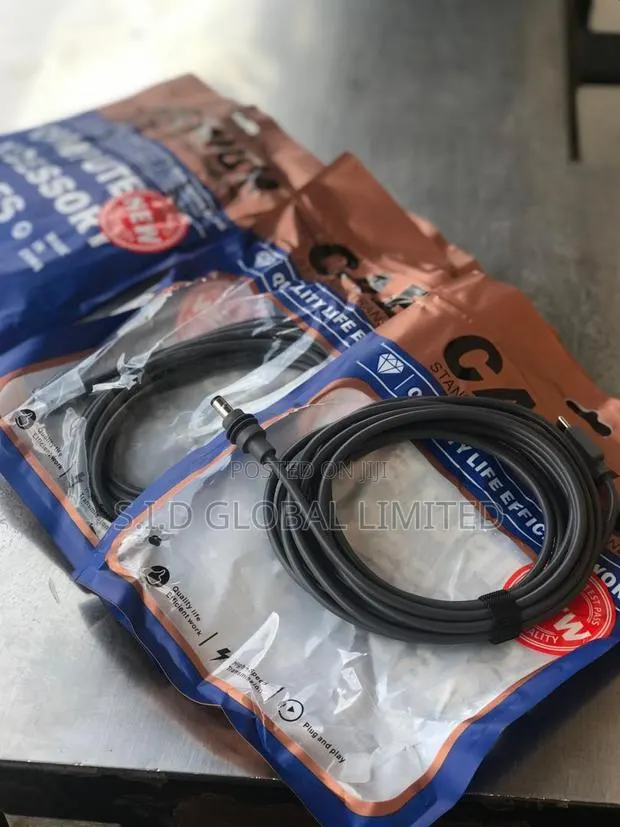 Power Bank to Mini Usb-C Cable for Starlink · Photo 1