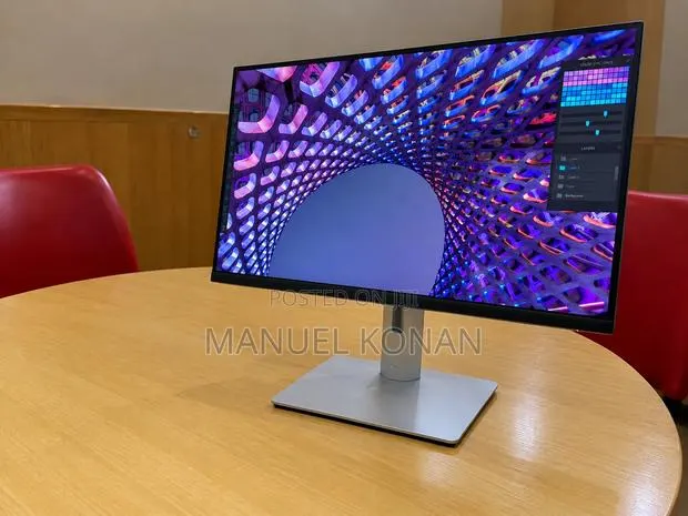 4k Dell Monitor · Photo 1