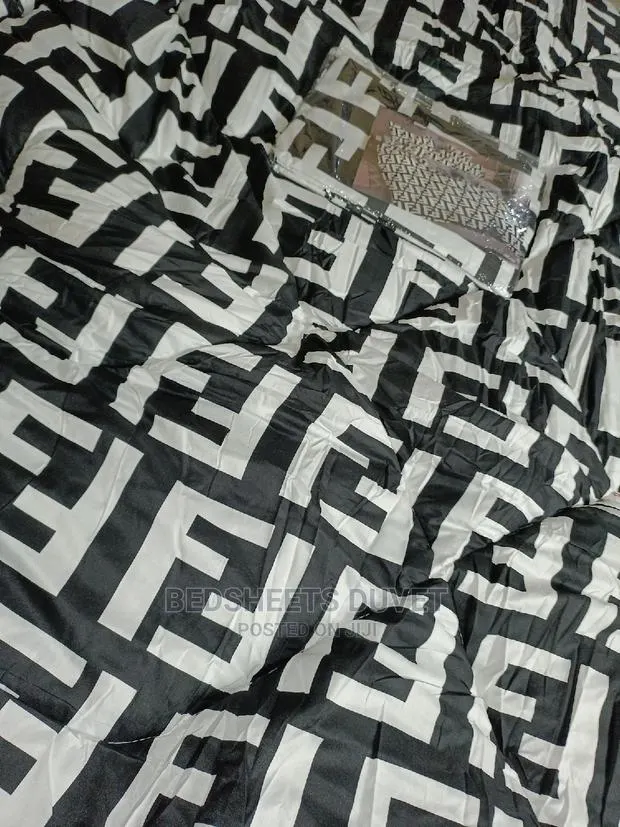 Fendi Duvet · Photo 1