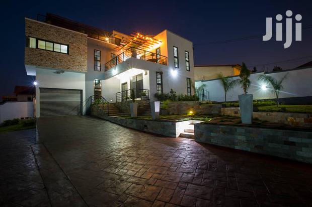 4bdrm Mansion in Roman Ridge for sale · Photo 3