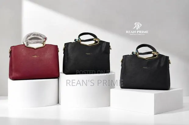 Ladies Bags · Photo 1