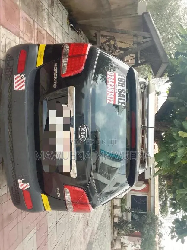 Kia Sorento 2012 Black · Photo 1