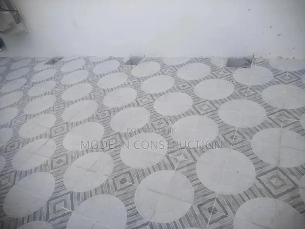 Master Tiler · Photo 1
