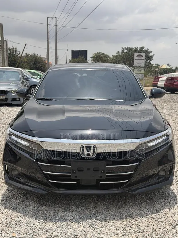 Honda Accord Touring 2.0T 2022 Black · Photo 1