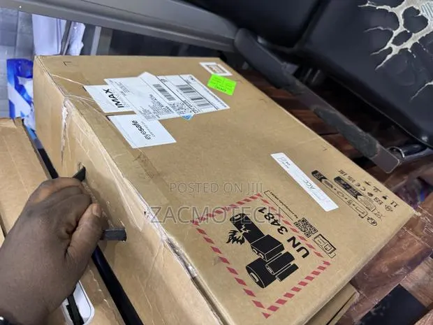 New Laptop HP Spectre X360 32GB Intel Core I7 SSD 1T · Photo 1