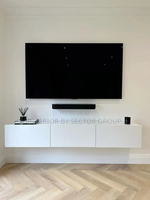 TV Unit Console · Photo 1