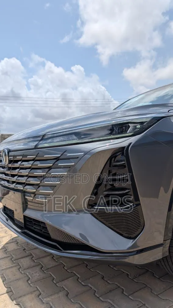 New Changan CS75 2025 Gray · Photo 1