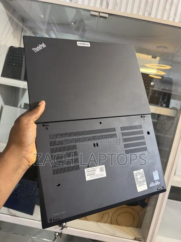 Laptop Lenovo ThinkPad T14 16GB Intel Core i7 SSD 512GB · Photo 1