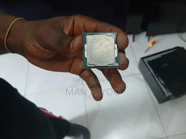 Intel Core I5 10400f · Photo 3