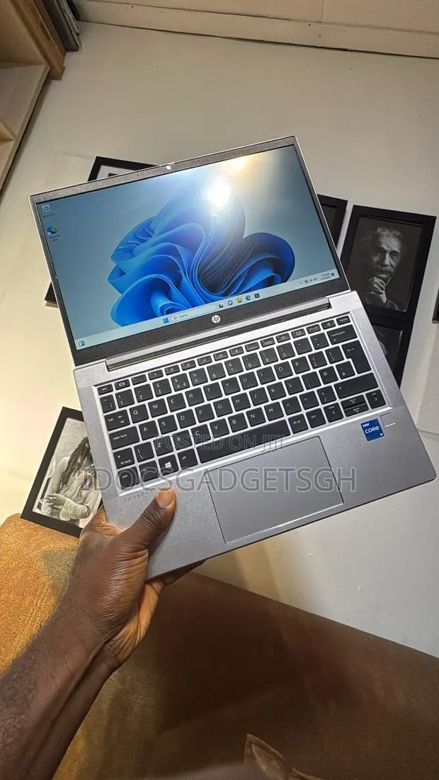 Laptop HP ProBook 445R G6 8GB Intel Core i5 SSD 256GB · Photo 1