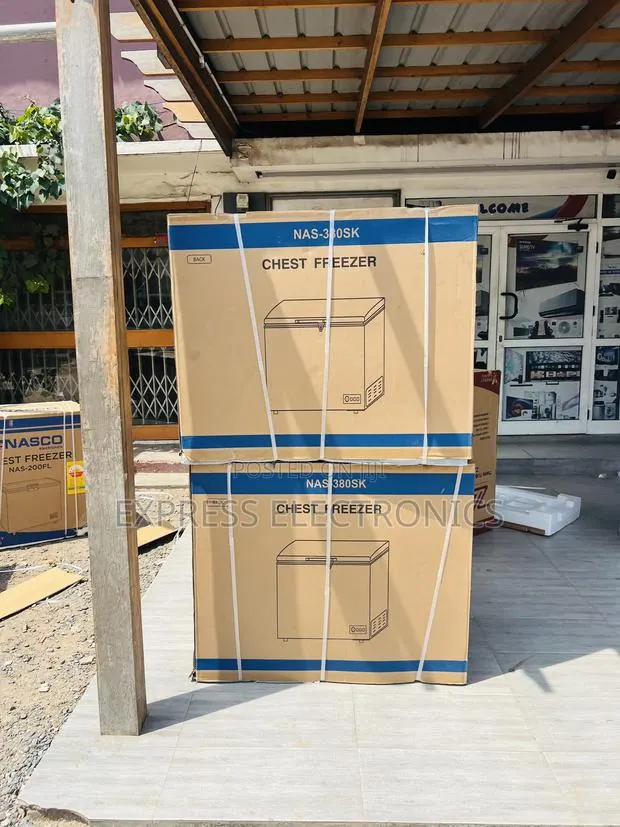 Lovely New Grey Chest Nasco NAS-300fl 251L · Photo 1