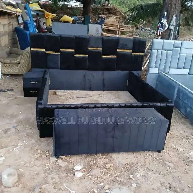 Quality King-Sized Bedframe N Ottoman(Payment Afta Delivery) · Photo 1