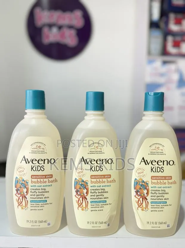 Aveeno Kids Bubble Bath · Photo 1