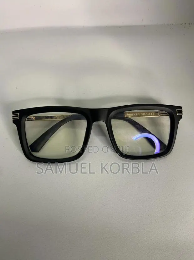 Bifocal / Progressive / Photochromic Glasses · Photo 1