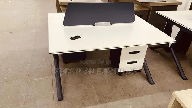 2 Seater Workstation · Photo 1