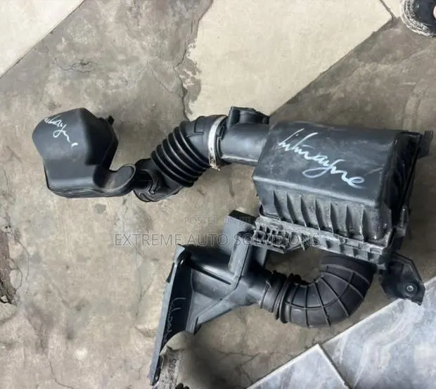 CRV 2023;2026 Air Cleaner Complete · Photo 1