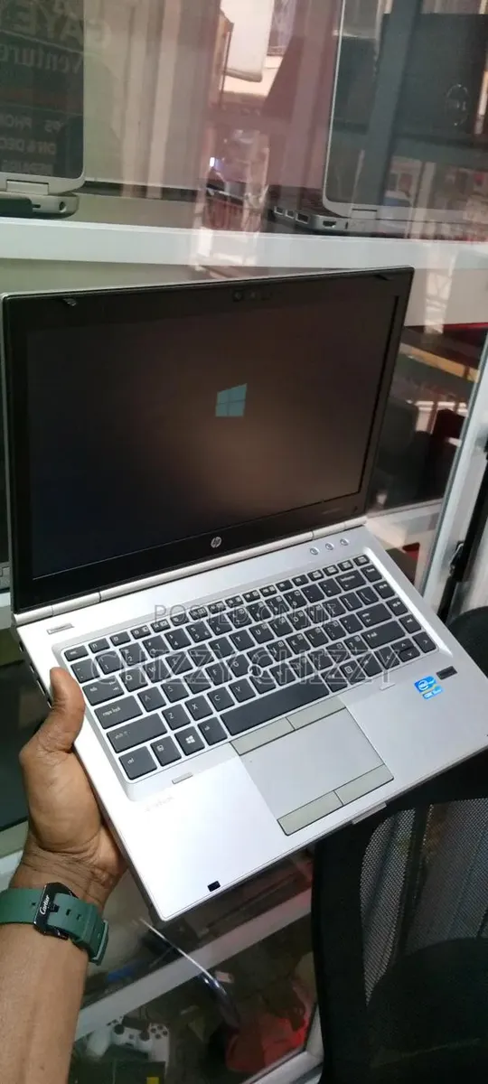 Laptop HP EliteBook 8470P 8GB Intel Core I5 HDD 500GB · Photo 1