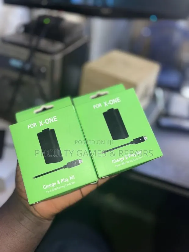 Xbox One Rechargeable Battery · Photo 1
