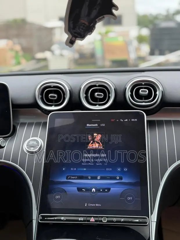 Mercedes-Benz C300 2023 Black · Photo 1