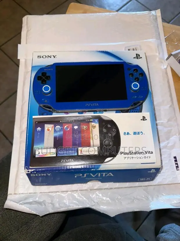 Blue PSP Vita · Photo 1