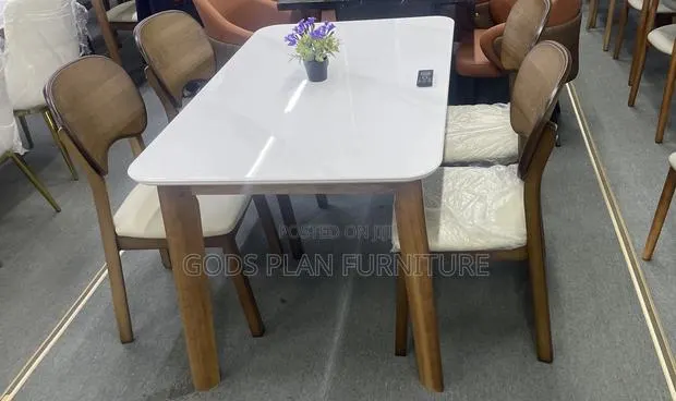 Dining Table (1+4) · Photo 1