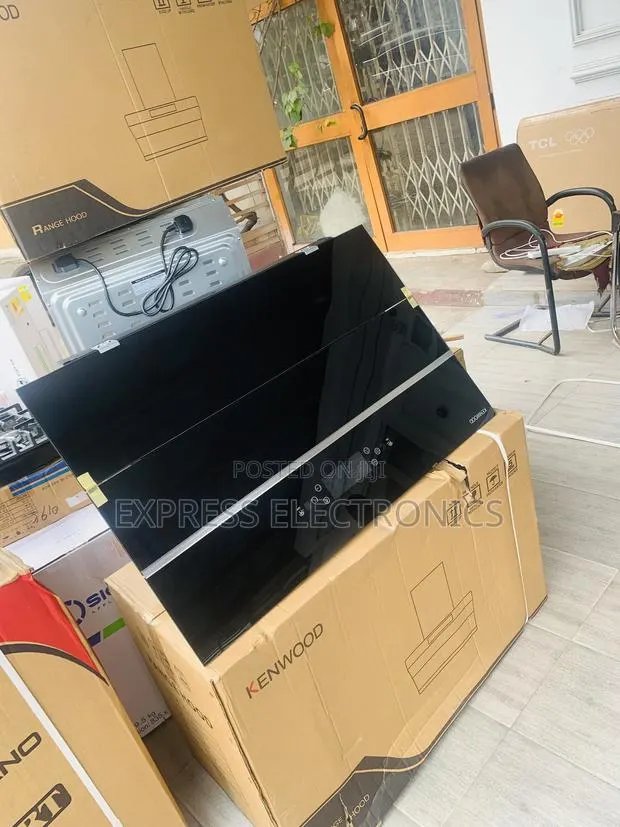 Kenwood 90cm Heat Extractor Built In · Photo 1