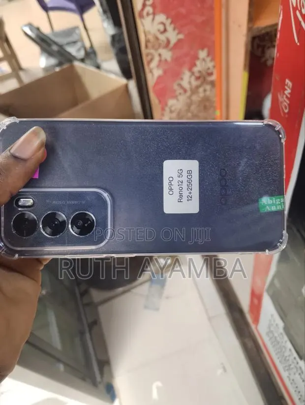 New Oppo Reno 12 5G 256 GB Black · Photo 1