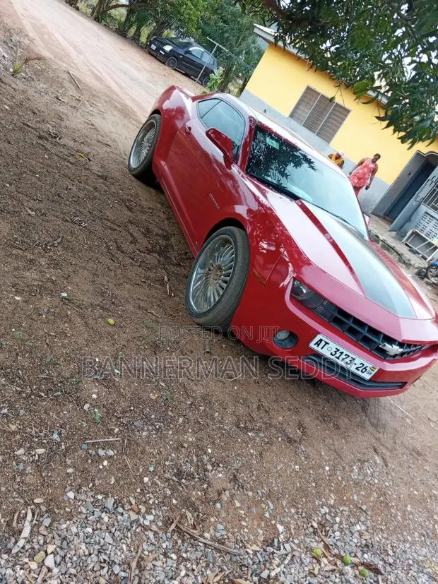 Chevrolet Camaro 1LT 2010 Red · Photo 1
