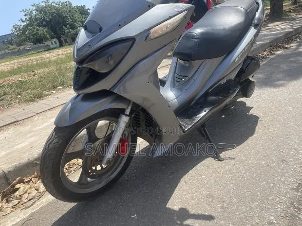 Spark Ride M8 2021 Gray · Photo 1