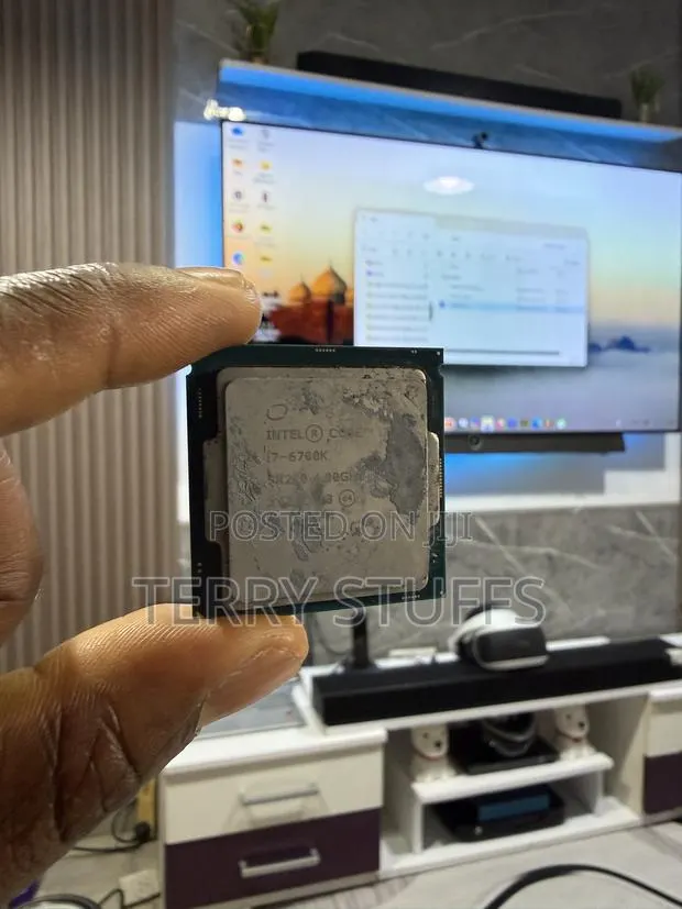 Intel I7 6700k Processor · Photo 1