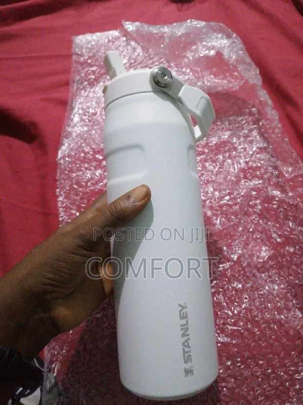 Stanley Iceflip Straw Bottle · Photo 1