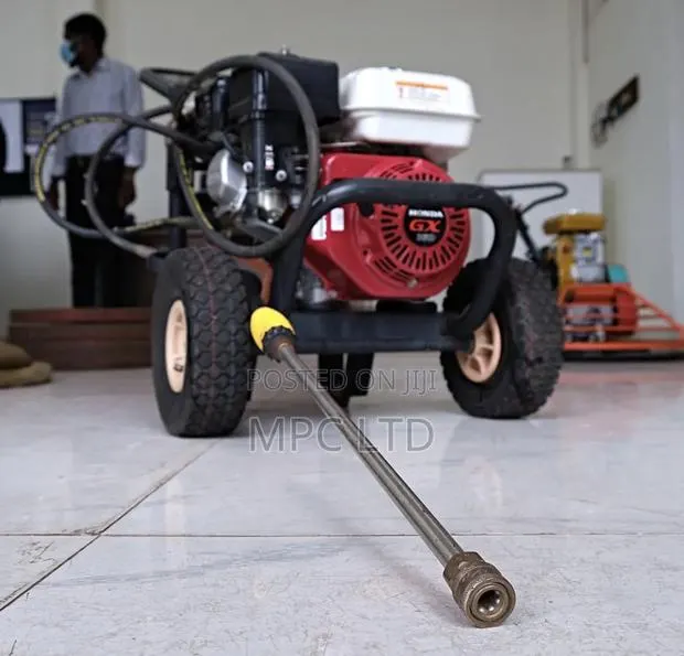 High Pressure Washer · Photo 1