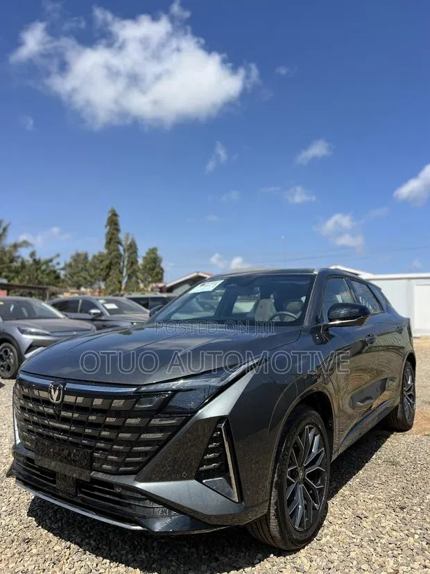 New Changan UNI-Z 1.5T Premium 2025 Gray · Photo 1