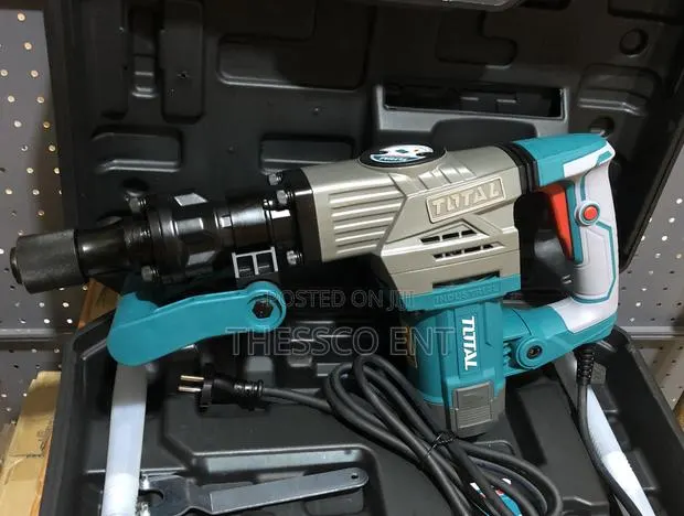 Demolition Breaker Total · Photo 1