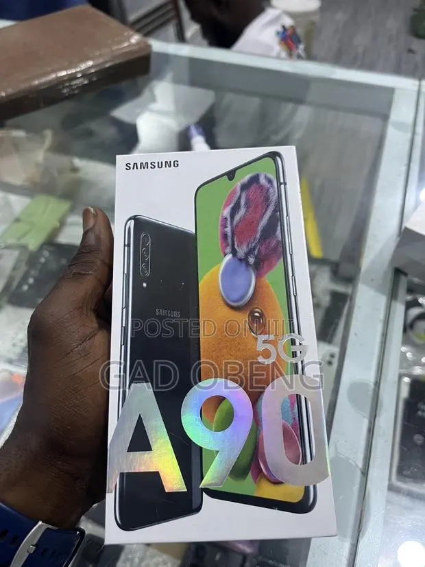 New Samsung Galaxy A90 5G 128 GB Black · Photo 1