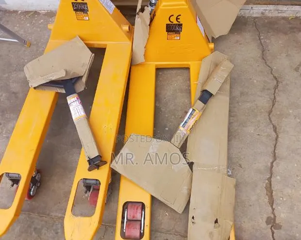2.5 Ton Heavy Duty Pallet Truck/Trolley - Hhpt01251 · Photo 1