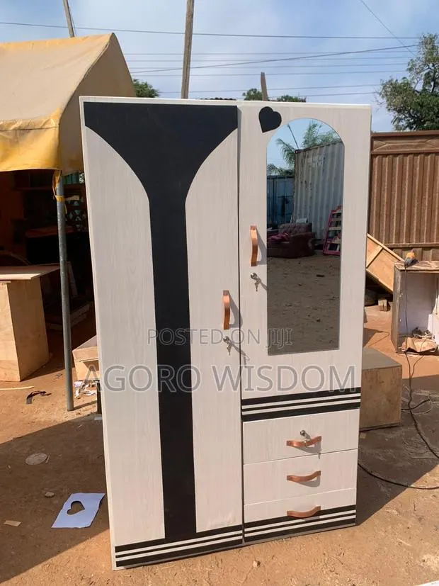 It's Available Double Doors Wardrobe · Photo 1
